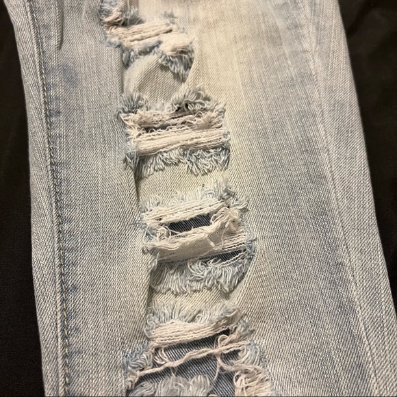 Mossimo • Jeans - Picture 2 of 4